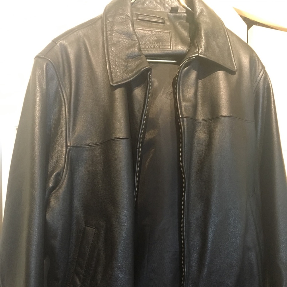 Roundtree & Yorke Black Leather Jacket